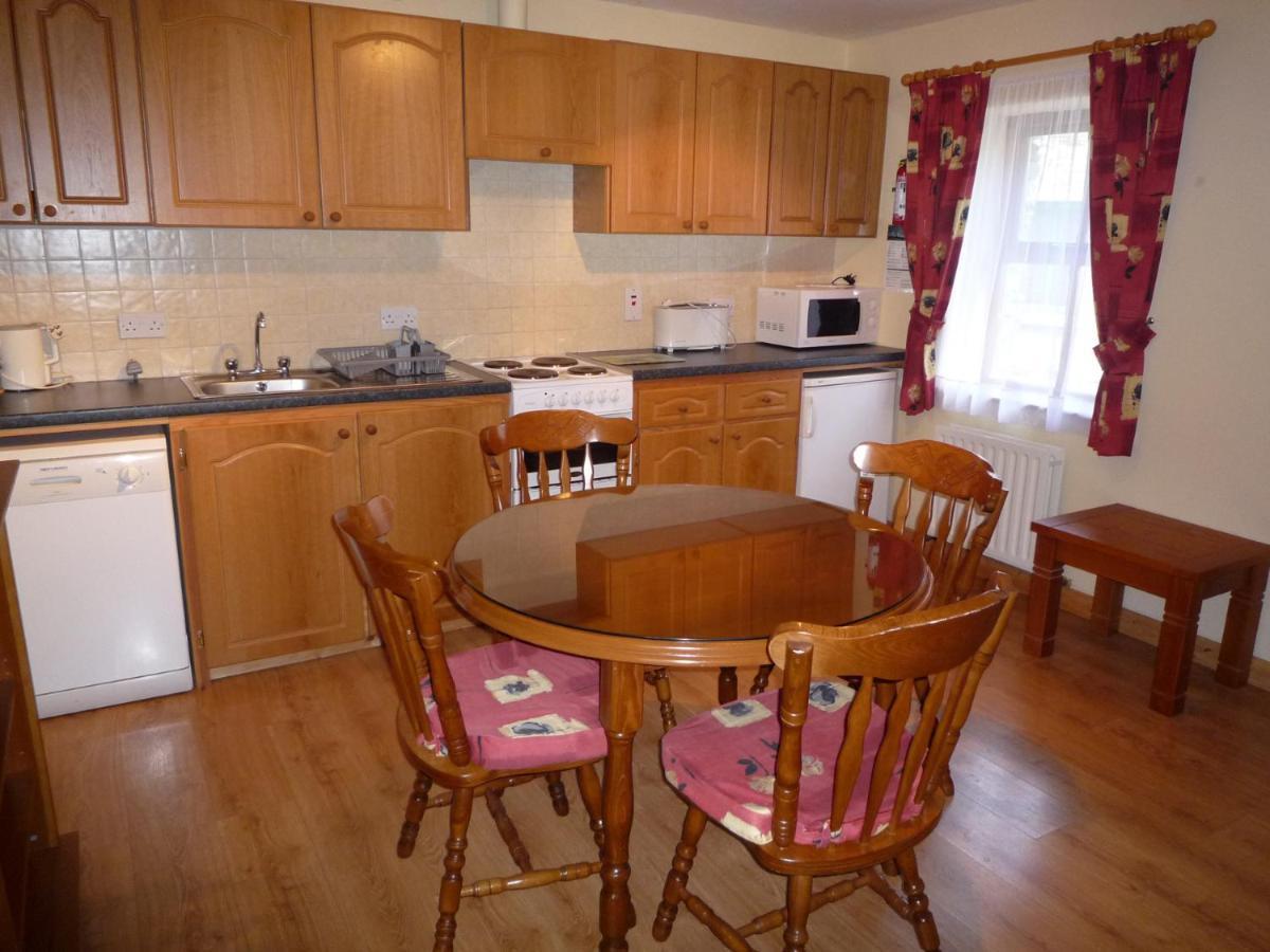 Lakeside Lodge Bantry By Trident Holiday Homes Exterior photo
